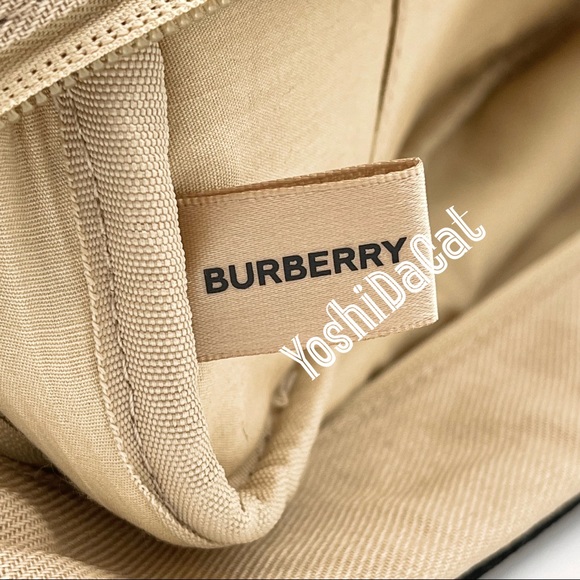 🆕 HOST PICK 💕 Burberry Beauty Cosmetic Case to Convertible Crossbody Bag Purse - Picture 9 of 12